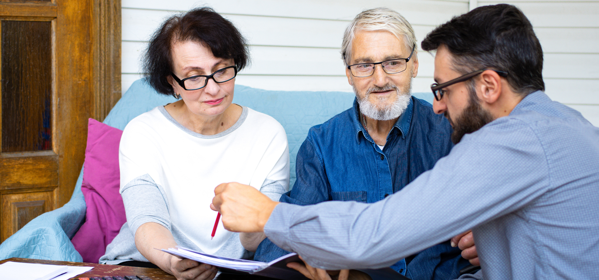HPA Blog 1 May 2026 How to Choose the Best Health Insurance Advisor